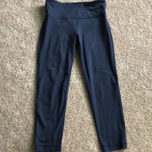 Cropped workout leggings